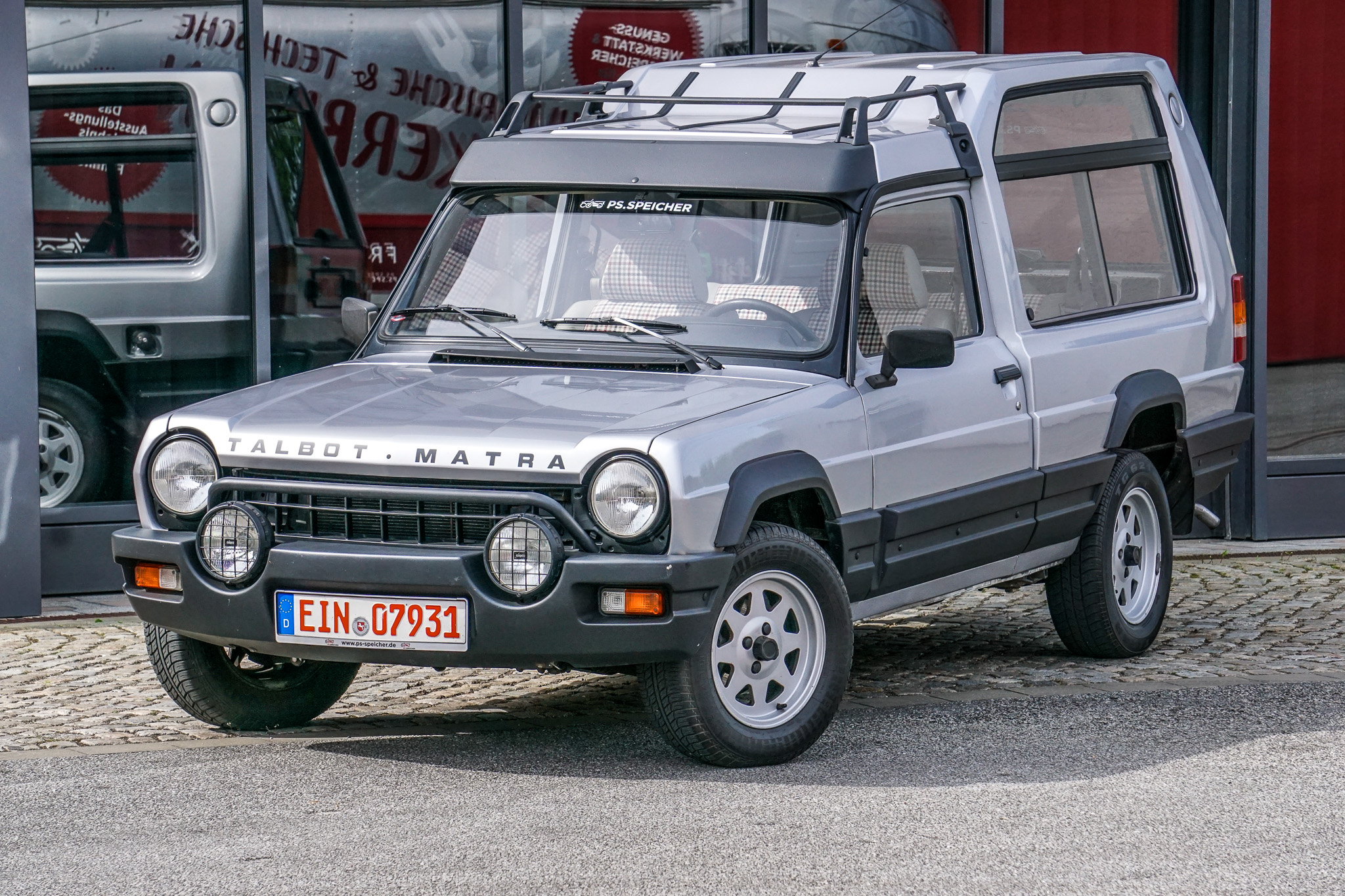 Matra Rancho Convertible Before all was SUV, there was the utterly cool Matra Rancho - petrolpunx